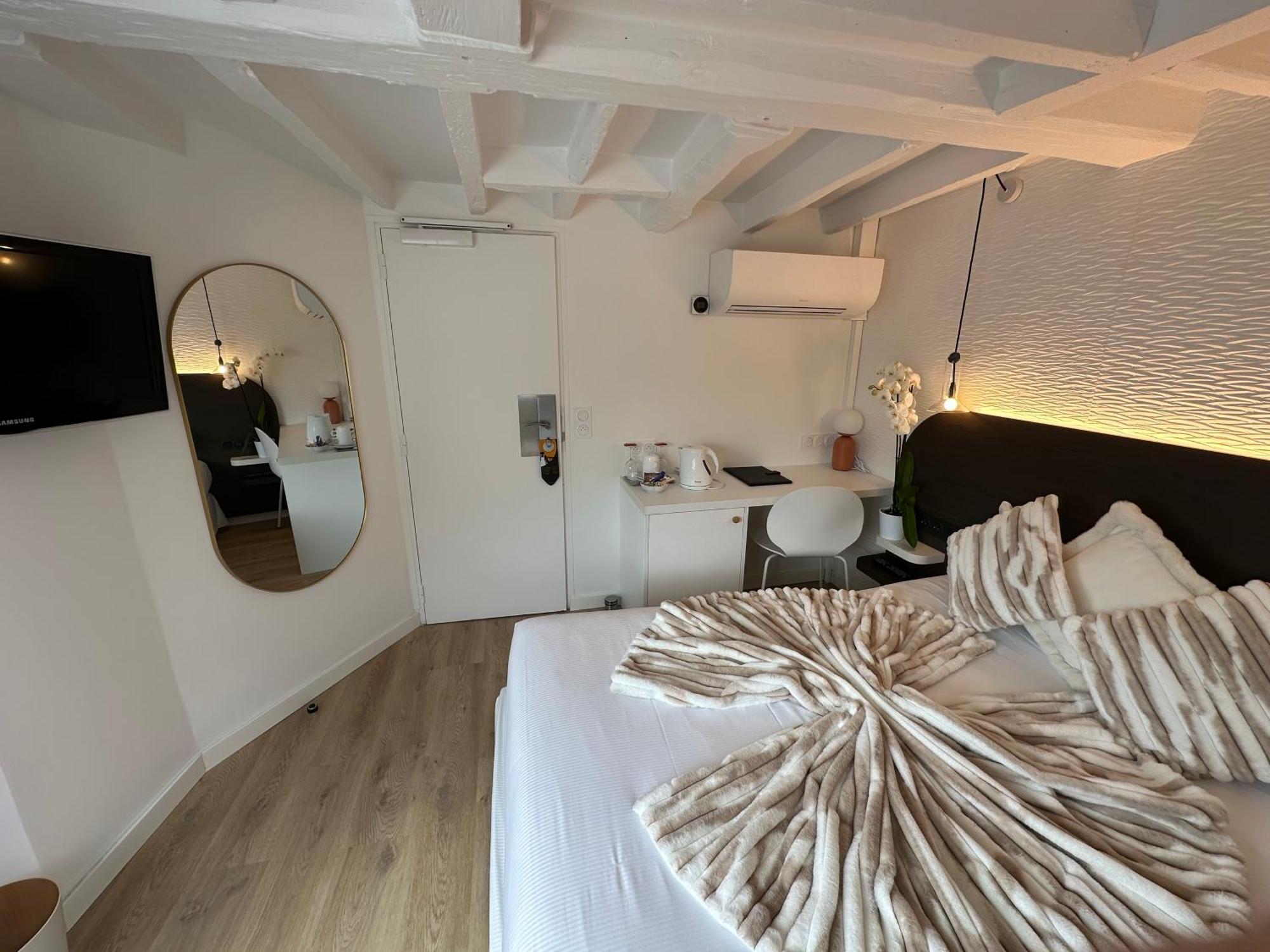 Opera Deauville Hotel