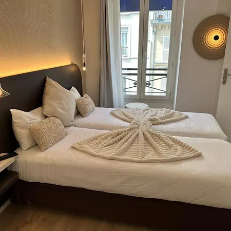 Hotel Opera Deauville 3*