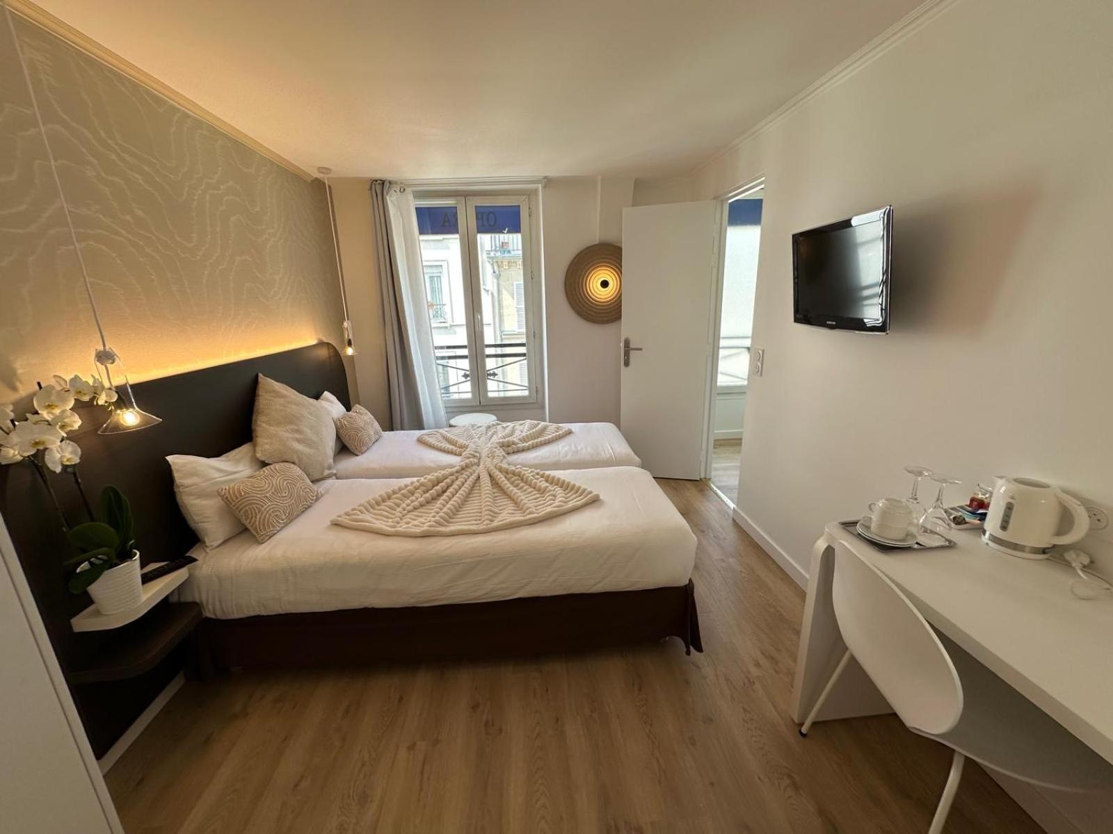 Hotel Opera Deauville 3*